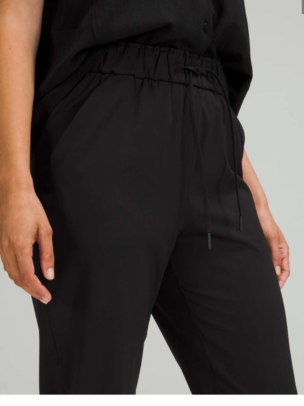 Lululemon Stretch High-Rise Jogger - Picture 4 of 10